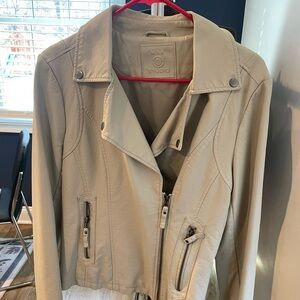 Max Studio Women's Cream Jacket